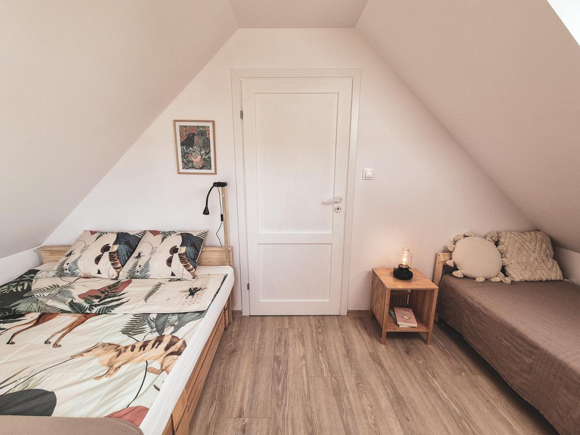 Farm stay Nomads' Hill - Dom Z Widokiem Na Gory Poraz